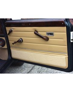 Mini 70on Door panel card with carpeted kick panel